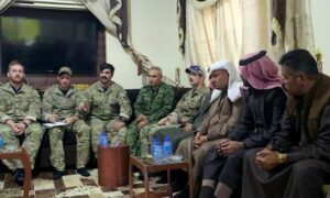 وجهاء من عشائر دير الزور يجتمعون مع التحالف الدولي وقسد في دير الزور- 28 من تشرين الثاني 2023 (قوات سوريا الديمقراطية)