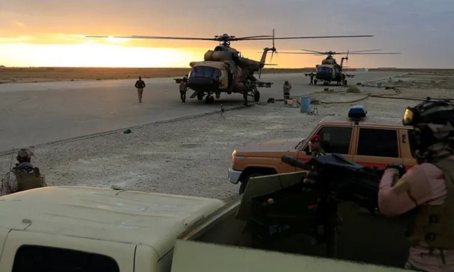 مروحيات عراقية تهبط في قاعدة عين الأسد الجوية في محافظة الأنبار العراقية- 29 من كانون الثاني 2019 (رويترز)