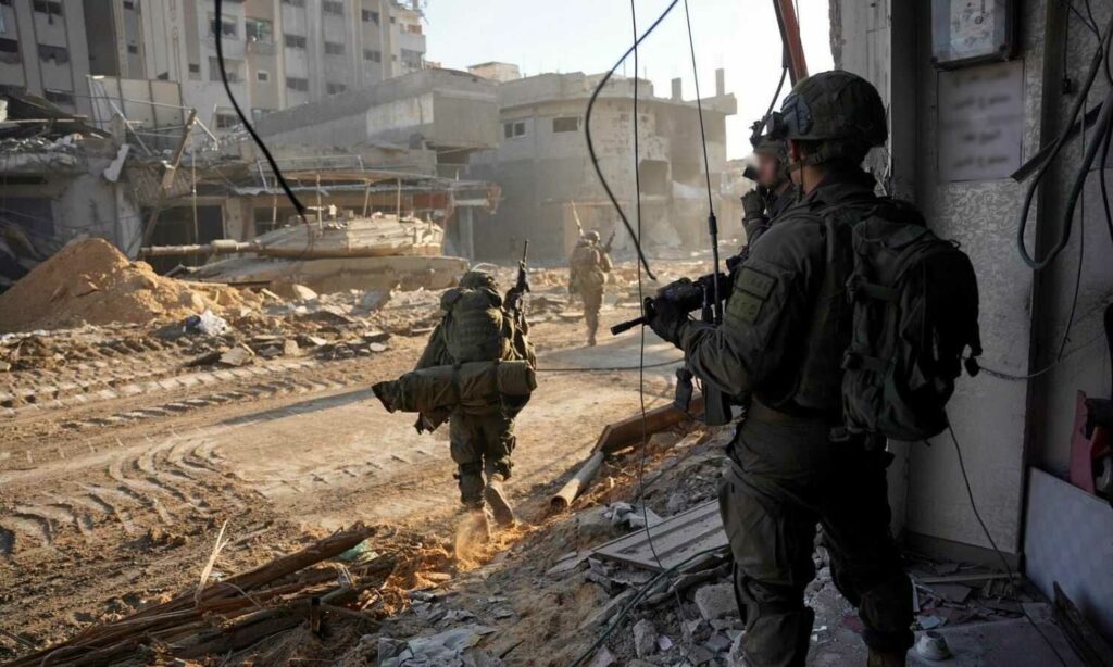 جنود إسرائيليون خلال التصعيد الإسرائيلي العسكري المتواصل على قطع غزة- 19 مكن كانون الأول 2023 (الجيش الإسرائيلي/ إكس)