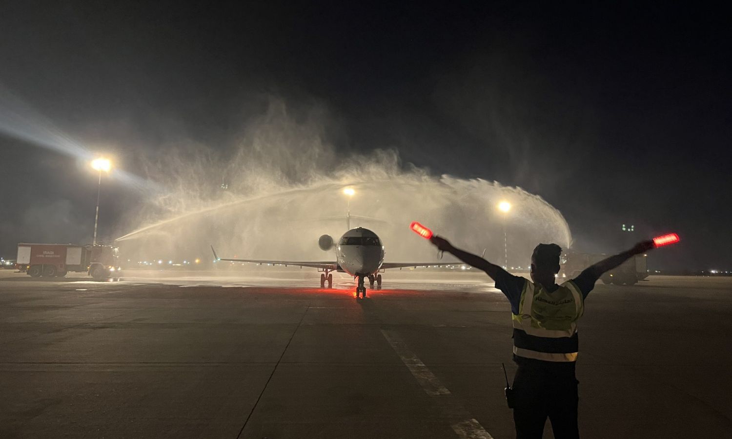 طائرة جديدة من طراز "CRJ-900" تدخل الخدمة ضمن أسطول "فلاي بغداد" في مطار "بغداد" الدولي- 1 من تموز 2023 (فلاي بغداد/ إكس)
