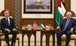 وزير الخارجية الأمريكي يلتقي محمود عباس في الضفة الغربية- 10 من كانون الثاني 2024 (AFP)
