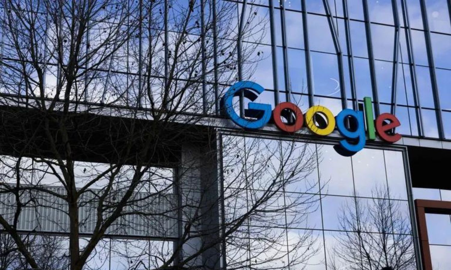 بناء شركة "جوجل"، بعد إعلانها عن تسريح 12 ألف عامل - 20 من كانون الثاني 2023 (Daniel Kim The Seattle Times)