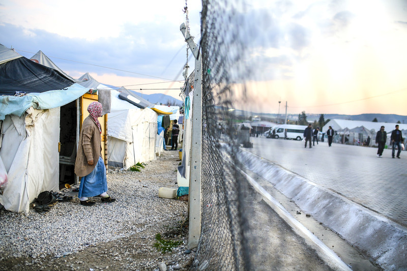 الاتفاق الأوروبي يهدف للحد من وصول اللاجئين إلى دول الاتحاد وصدر في 2023 (يوروبارل)