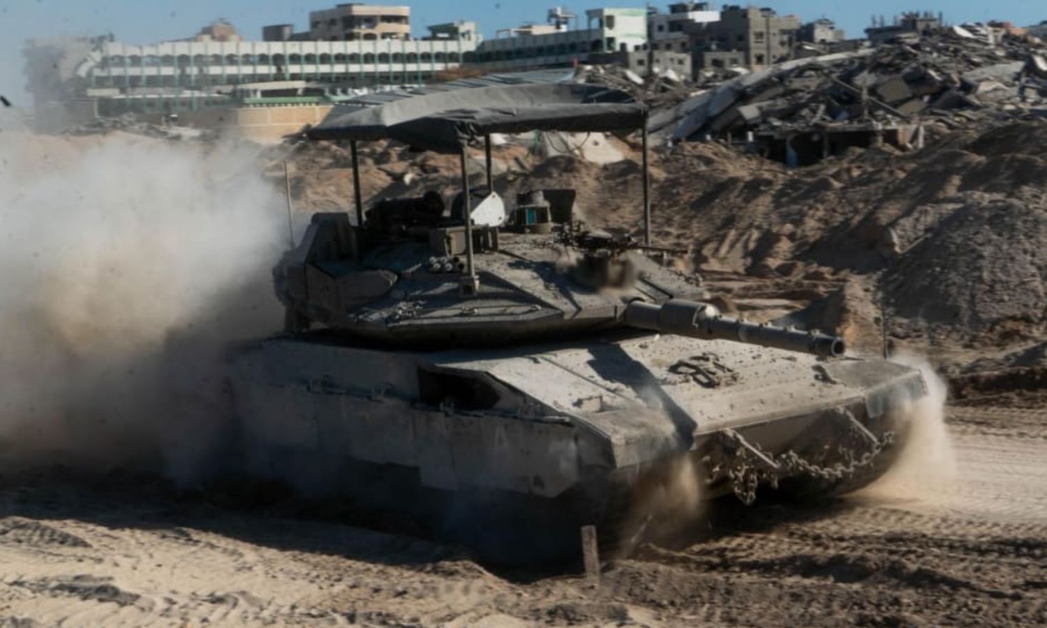 دبابة إسرائيلية في قطاع غزة خلال الحرب الإسرائيلية على القطاع- 8 من كانون الثاني 2024 (جيروزاليم بوست)