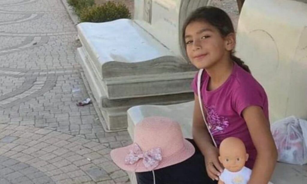 الطفلة السورية غنى مرجمك التي قتلت في مدينة كلّس التركية في نيسان 2023