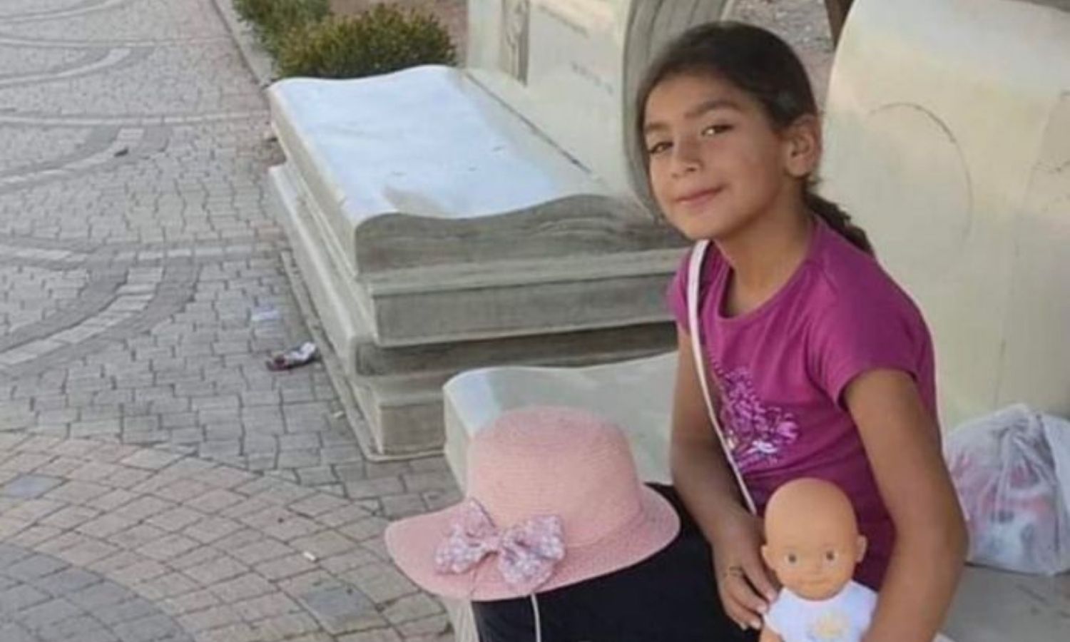 الطفلة السورية غنى مرجمك التي قتلت في مدينة كلّس التركية في نيسان 2023