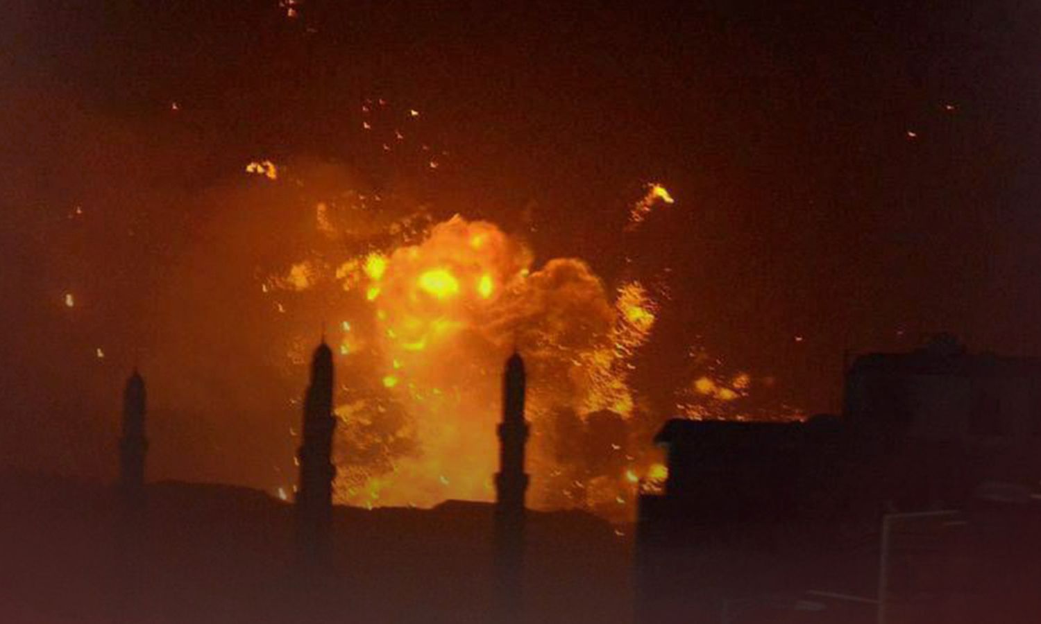 قصف أمريكي على مواقع للحوثيين في صنعاء - 3 شباط 2024 (قناة المسيرة)