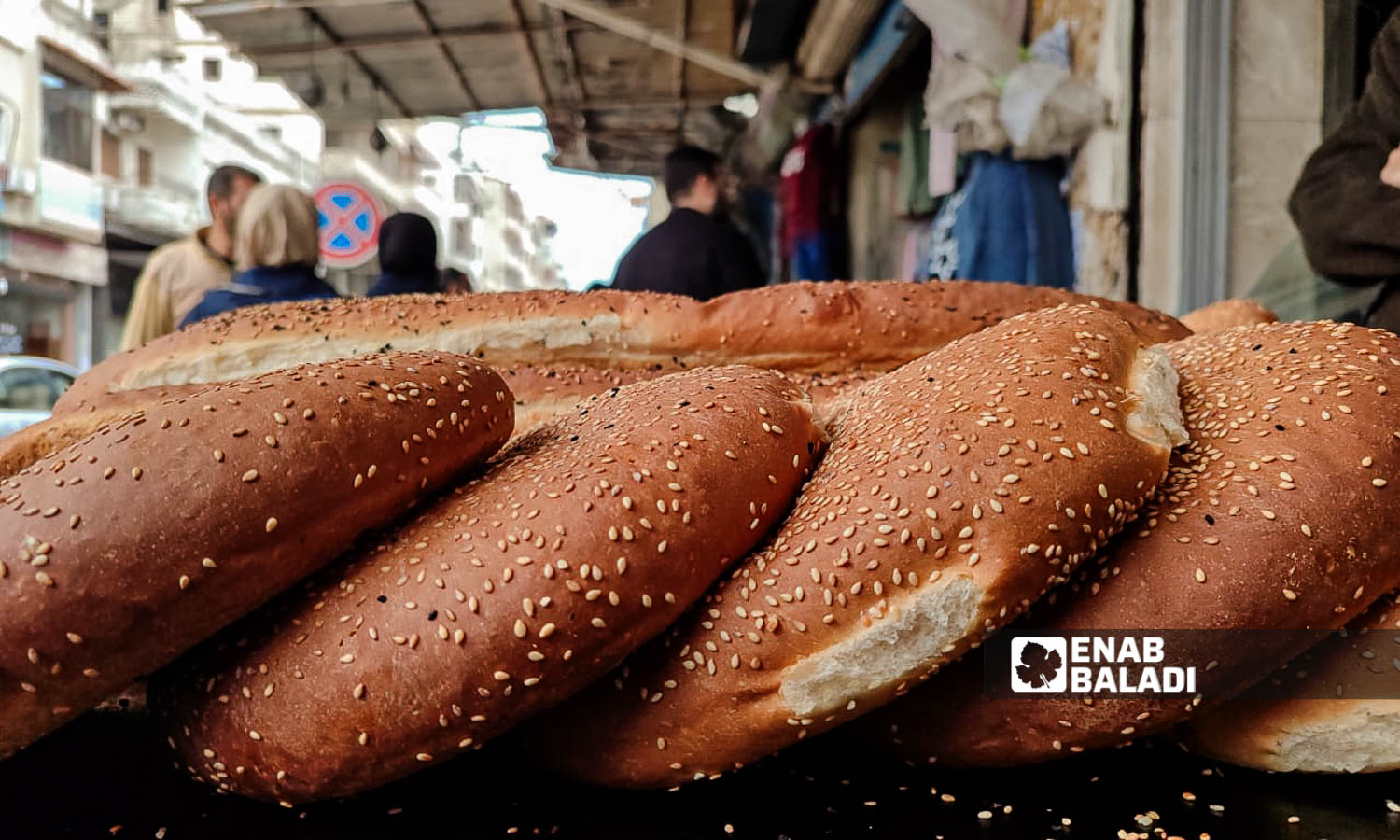  معروك  رمضاني في سوق الريجة بمدينة اللاذقية شمالي غربي سوريا - 17 من آذار 2024 (عنب بلدي/ليندا علي)