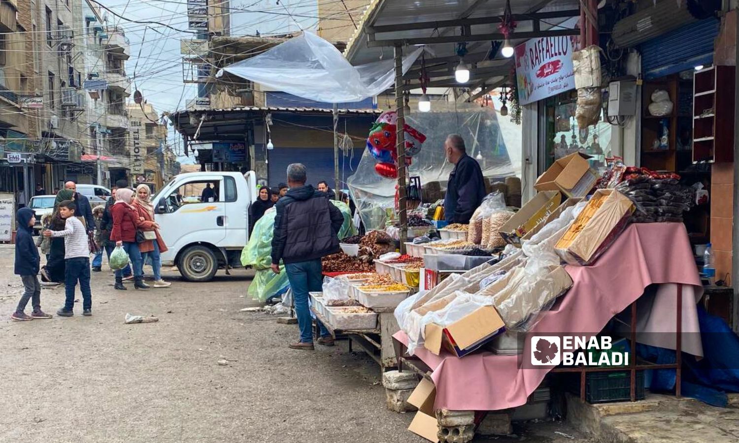  شارع السوق في مدينة القامشلي -10 آذار 2024 (عنب بلدي/ريتا الأحمد)