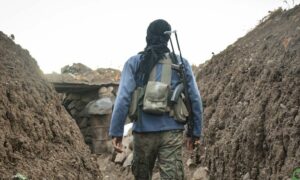 مقاتل في "حركة أحرار الشام" على جبهات ريف حمص الشمالي - 30 من تشرين الأول 2017 (حركة أحرار الشام)