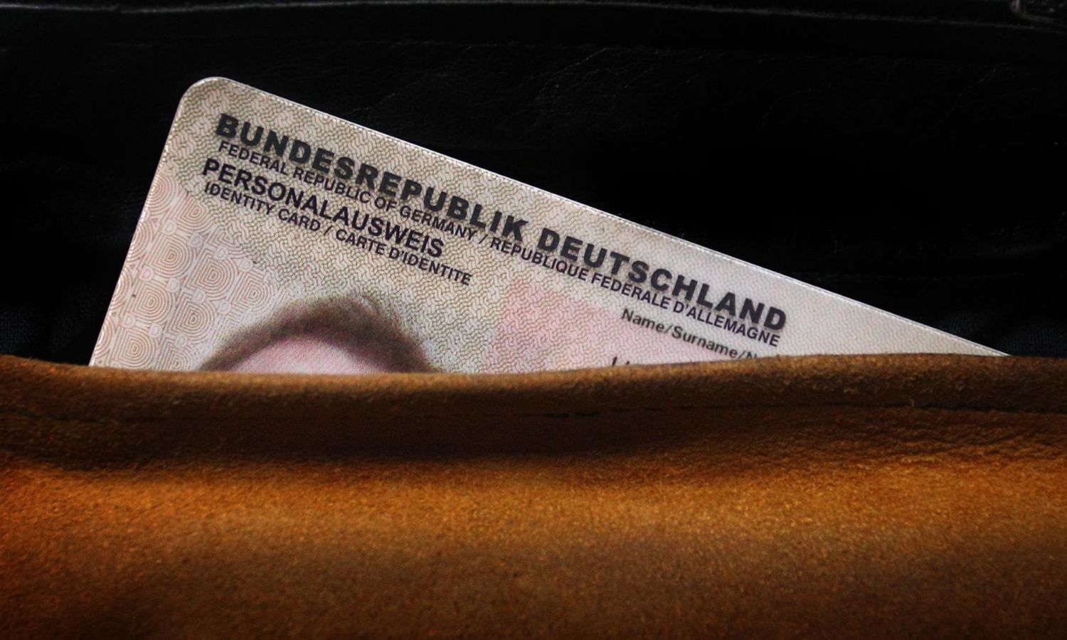 الهوية الألمانية - 26 من أيلول 2014 (AP)