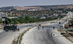 تسيير دورية تركية- روسية على طريق حلب - اللاذقية - 14 من تموز 2020 (عنب بلدي / يوسف غريبي)