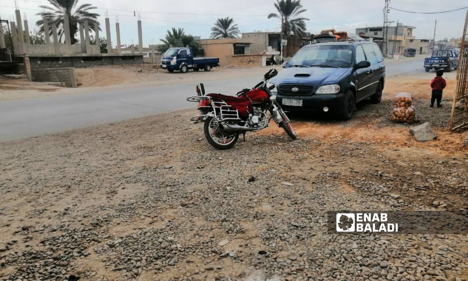 تنتشر سرقة الدراجة النارية بكثرة في في ريف دير الزور - 26 تشرين الثاني2024 (عنب بلدي / عبادة الشيخ)