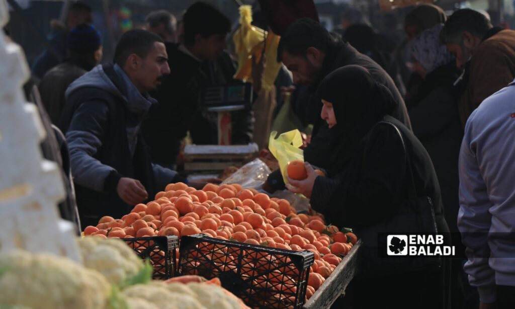 سوق حي باب جنين بمدينة حلب - 15 كانون الأول 2024 (عنب بلدي/ وليد الإدلبي)