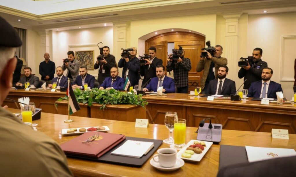 وفد رسمي سوري في العاصمة الأردنية عمان - 7 كانون الثاني 2025 (سانا)