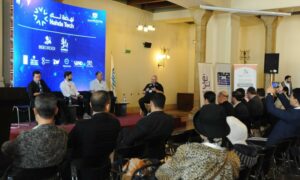 جانب من الحضور في مؤتمر "نهضة تك" في دمشق الذي شهد إطلاق منصة "هدهد"- 10 من أيار 2025 (سانا)

