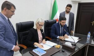 توقيع اتفاقية بين وزارة الصناعة السورية وبرنامج الغذاء العالمي، لدعم المخابز في المحافظات السورية، دمشق-27 أيار 2025(وزارة الصناعة/فيس بوك)