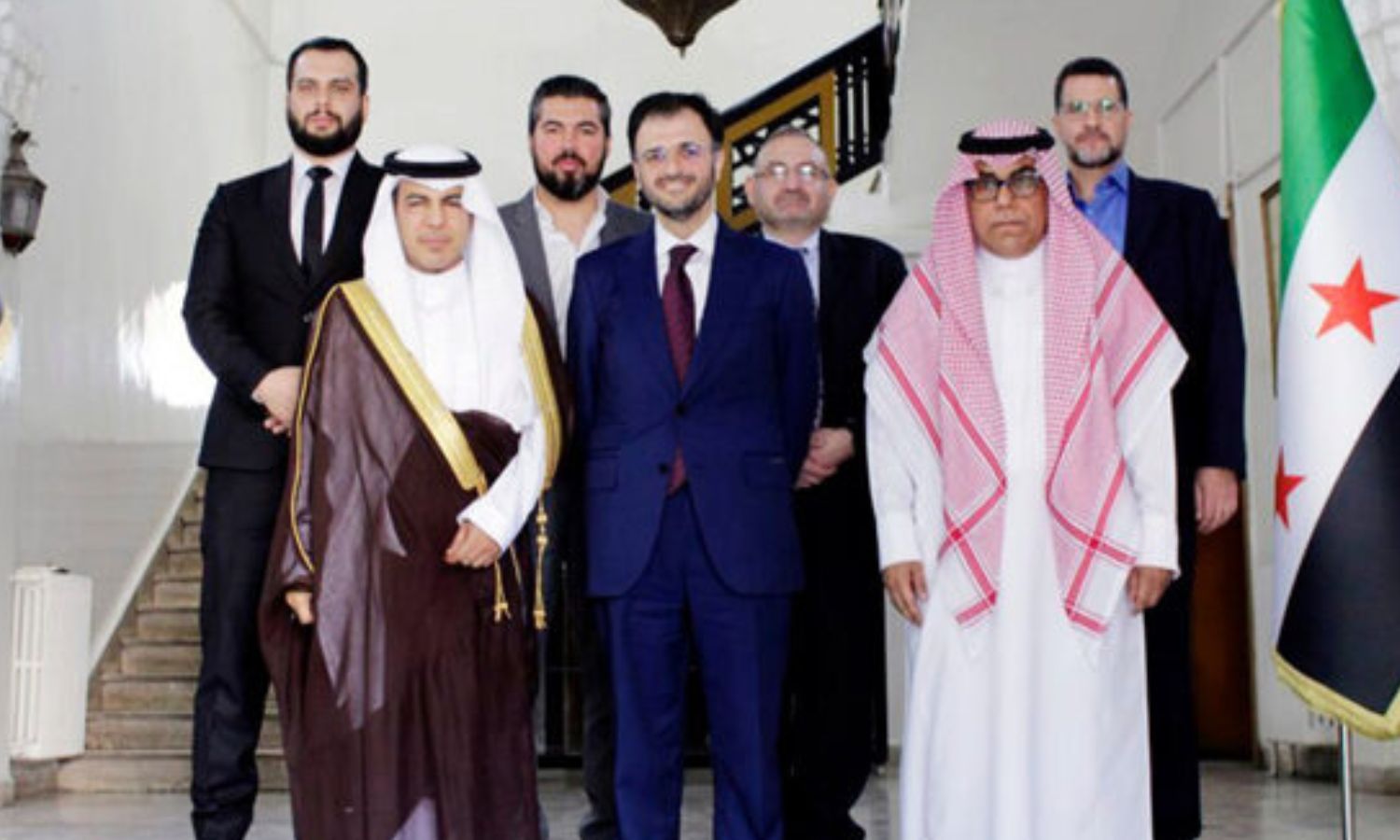 وزير الاتصالات عبد السلام هيكل مع السفير السعودي، في وزارة الاتصالات، في 5 من أيار (سانا/ فيس بوك).