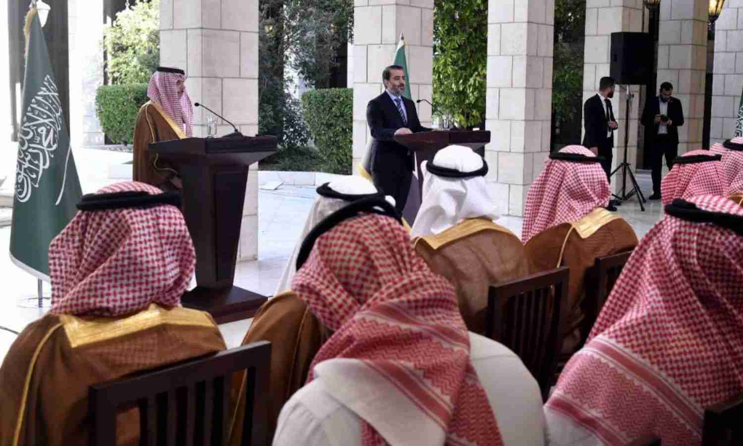 مؤتمر صحفي لوزيري الخارجية السوري والسعودي في قصر تشرين بدمشق 31 من أيار 2025 (سانا)