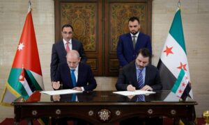 من لقاء وزير الخارجية السوري أسعد الشيباني ونظيره الأردني أيمن الصفدي في دمشق - 20 أيار 2025 (سانا)