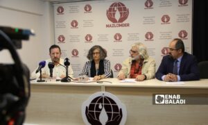 منظمة "مظلوم در" التركية تقيم مؤتمرًا لشرح ما جرى مع الناشط السوري طه الغازي - 20 أيار 2025 (عنب بلدي)