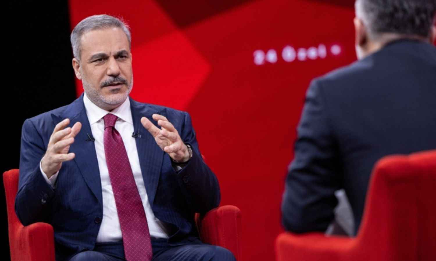 وزير الخارجية التركي حقان فيدان يتحدث عن آلية لخفض التوتر مع إسرائيل في سوريا - 9 من أيار 2025 (قناة TV 24 التركية)