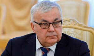 نائب وزير الخارجية الروسي، سيرغي  فيرشينين، يقول أن بلاده تجري مشاورات مع سوريا بشأن القواعد العسكرية في الساحل السوري (ريا نوفوستي)