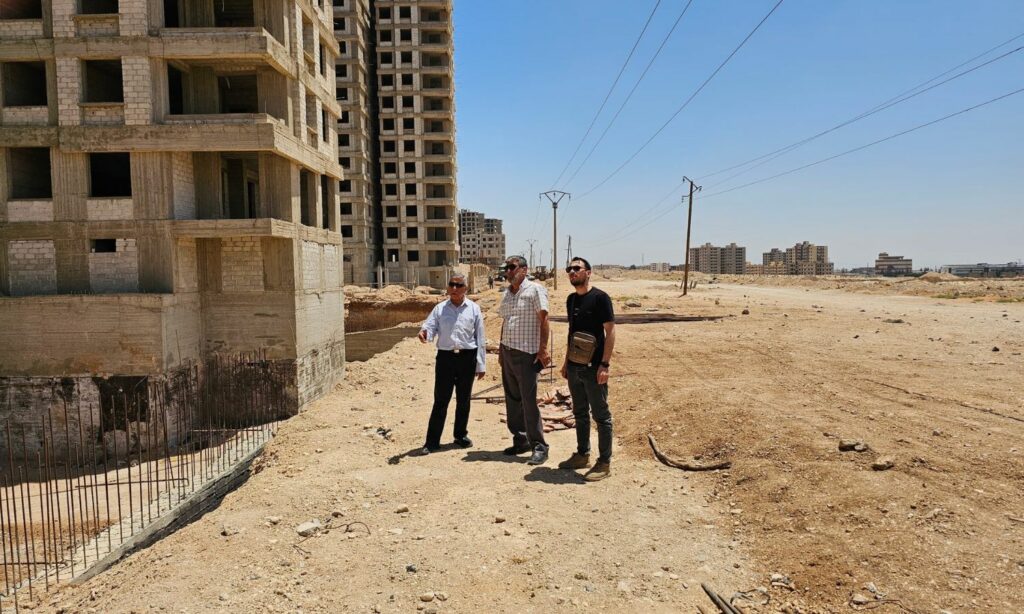 خلال جولة لأعضاء من مجلس إدارة خزانة التقاعد في نقابة المهندسين على مشروع واحة المهندسين بدمشق - 25 حزيران 2025 (نقابة المهندسين/ فيسبوك)