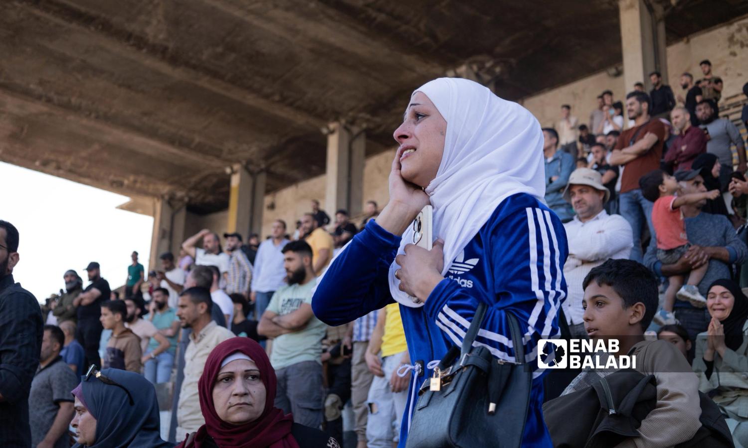 عملية تبادل أسرى بين  قوات الحكومة السورية وقوات سوريا الديمقراطية (قسد)  في معبر الجزيرة عند مفرق العوارض، الفاصل بين مناطق سيطرة “قسد” والحكومة السورية في حي الشيخ مقصود بمدينة حلب - 2 حزيران 2025 (عنب بلدي/ديان جنباز)
