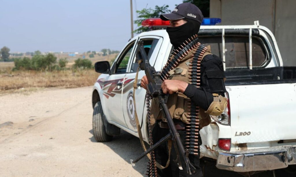 من انتشار قوى الأمن الداخلي في منطقة تلكلخ بمحافظة حمص-11 حزيران 2025(محافظة حمص/فيس بوك)