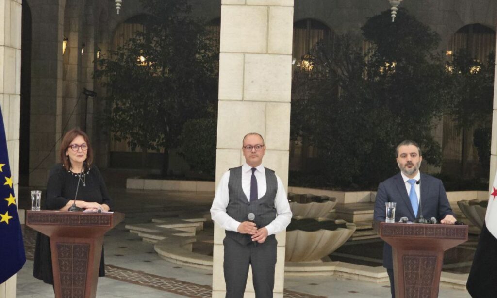 جاء في المؤتمر الصحفي الذي جمع الشيباني بمفوضة الاتحاد لشؤون شرق المتوسط أن الاتحاد سيقدم 175 مليون يورو مساعدات لسوريا 5 من حزيران 2025 (سانا /نلغرام)
