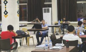 تتنوع مشارب الطلاب في المدينة الجامعية وأفكارهم لكنهم يتشاركون الغرف وقاعات الدراسة - 11 أيار 2025 (يوميات المدينة الجامعية/ فيسبوك)