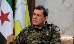 مظلوم عبدي يقول إن قسد شتصبح جزءًا من وزارة الدفاع السورية (29 من تموز 2025 ( العربية /لقطة شاشة)