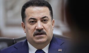 رئيس الوزراء العراقي محمد السوداني خلال مقابلة له مع وكالة أسوشيتد برس في بغداد-28 تموز 2025 (اسوشيتد برس/هادي مزبان)