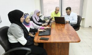 وزارة التعليم العالي والبحث العلمي تدقق ملفات مفاضلات الدراسات العليا عبر  فريق فني متخصص، دمشق- 3 حزيران 2025(وزارة التعليم/تلجرام)