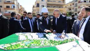 الرئيس السوري أحمد الشرع يضع حجر الأساس لمشاريع في مدينة حمص - 29 آب 2025 (رئاسة الجمهورية العربية السورية/ فيسبوك) 