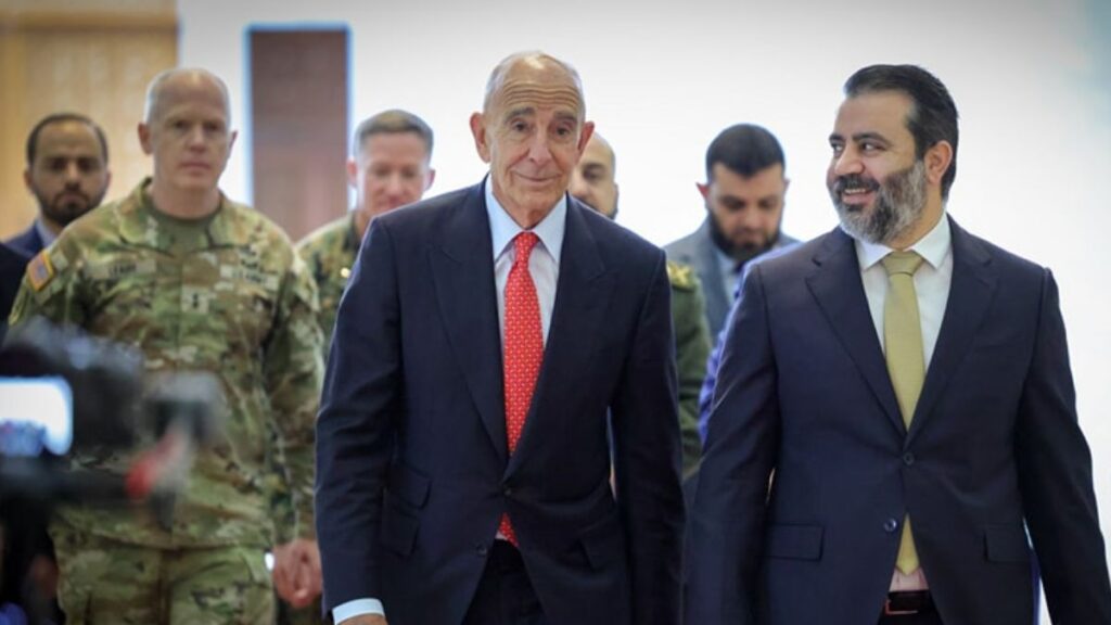 وزير الخارجية السوري أسعد الشيباني يلتقي المبعوث الأمريكي توماس براك في دمشق - 29 أيار 2025 (الخارجية السورية/فيسبوك)