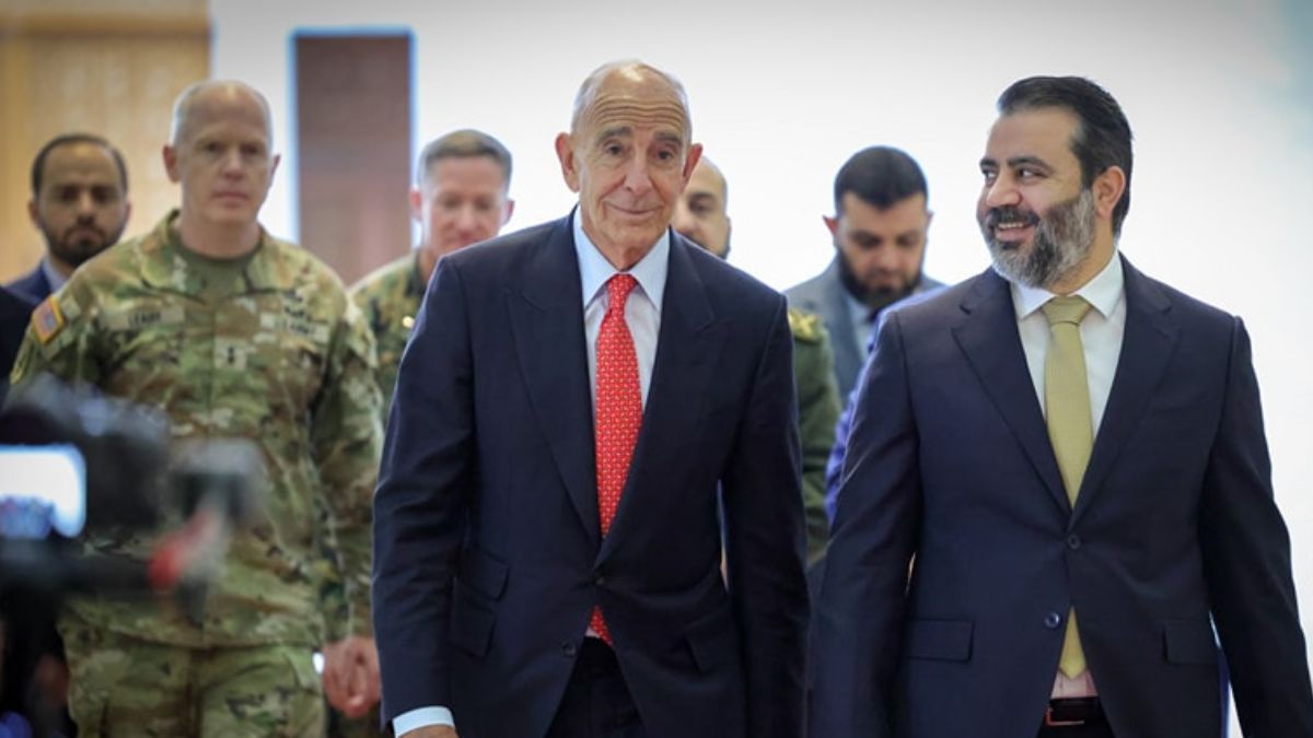 وزير الخارجية السوري أسعد الشيباني يلتقي المبعوث الأمريكي توماس براك في دمشق - 29 أيار 2025 (الخارجية السورية/فيسبوك)