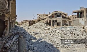 حي الصناعة المدمر في دير الزور - 13 تموز 2025 (عنب بلدي/عبادة الشيخ)
