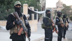 الأمن الداخلي يلقي القبض على قاتل الطفلة إسراء الكرطة في دير الزور - 16 آب 2025 (محافظة دير الزور)