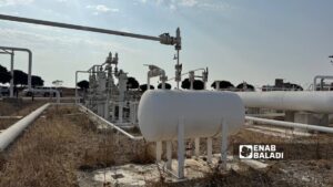 زيادة ساعات التغذية الكهربائية مرتبطة بوصول الغاز الأذري للمنطقتين الوسطى والجنوبية - 2 آب 2025 (عنب بلدي/ ديان جنباز)