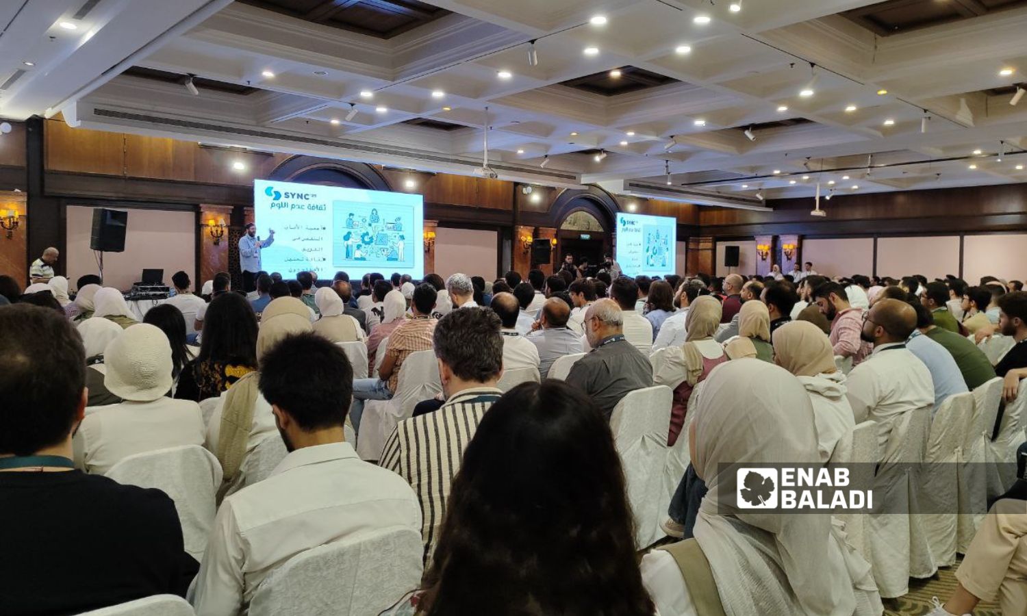 جلسة حوارية عن التكنولوجيا في سوريا وخارجها على هامش مؤتمر sync في فندق البوابات السبع بدمشق- 8 من آب 2025(عنب بلدي/كريستينا الشماس)