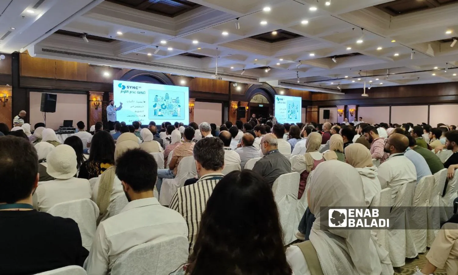جلسة حوارية عن التكنولوجيا في سوريا وخارجها على هامش مؤتمر sync في فندق البوابات السبع بدمشق- 8 من آب 2025 (عنب بلدي/كريستينا الشماس)