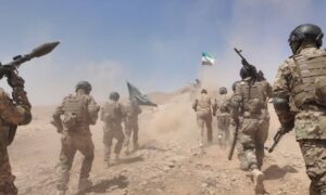 تدريبات بالذخيرة الحية للفرقة 42 بالجيش العربي السوري - 27 تموز 2025 (وزارة الدفاع السورية/ فيسبوك)