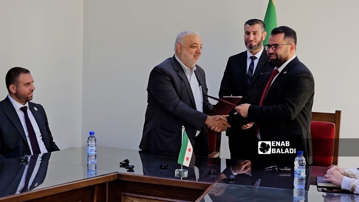 من توقيع مديرية مياه دمشق اتفاقية بمليوني دولار مع منظمة "رحمة بلا حدود" - 8 أيلول 2025 (أحمد مسلماني/ عنب بلدي)