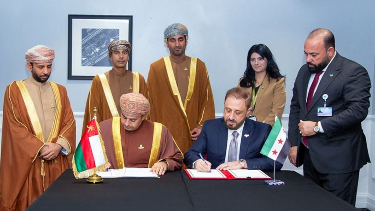 سوريا وسلطنة عُمان توقعان اتفاقية خدمات النقل الجوي في مونتريال بكندا - 23 أيلول 2025 (الهيئة العامة للطيران/تلجرام)