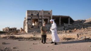"هيئة الأعمال الخيرية العالمية" تلتقي أحد أصحاب البيوت المهدمة في سوريا - 22 أيلول 2025 (هيئة الأعمال الخيرية العالمية)
