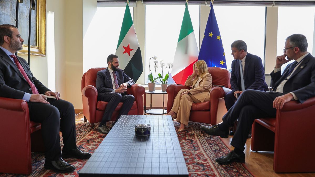 الرئيس السوري، أحمد الشرع يلتقي رئيسة وزراء إيطاليا ، جورجيا ميلوني ـ 23 أيلول 2025 (الرئاسة السورية)