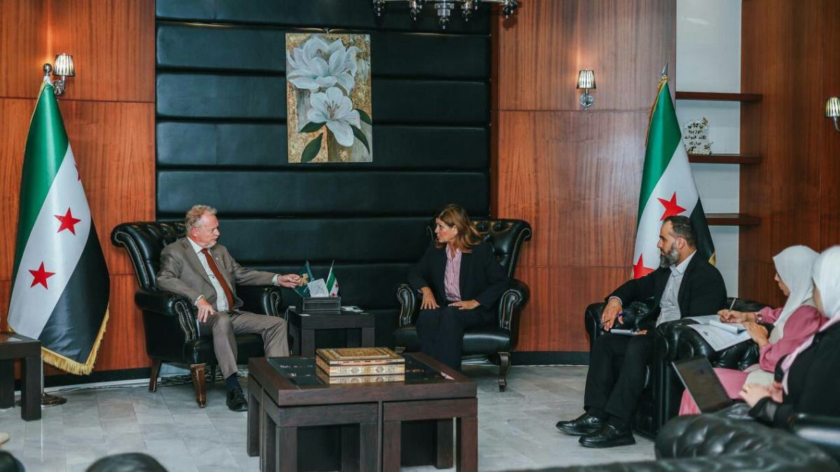 لقاء وزيرة الشؤون الاجتماعية والعمل هند قبوات مع وفد من منظمة المساعدات الشعبية النرويجية، لمناقشة دعم ذوي الهمم - 2 أيلول 2025 (الشؤون الاجتماعية/تلجرام)
