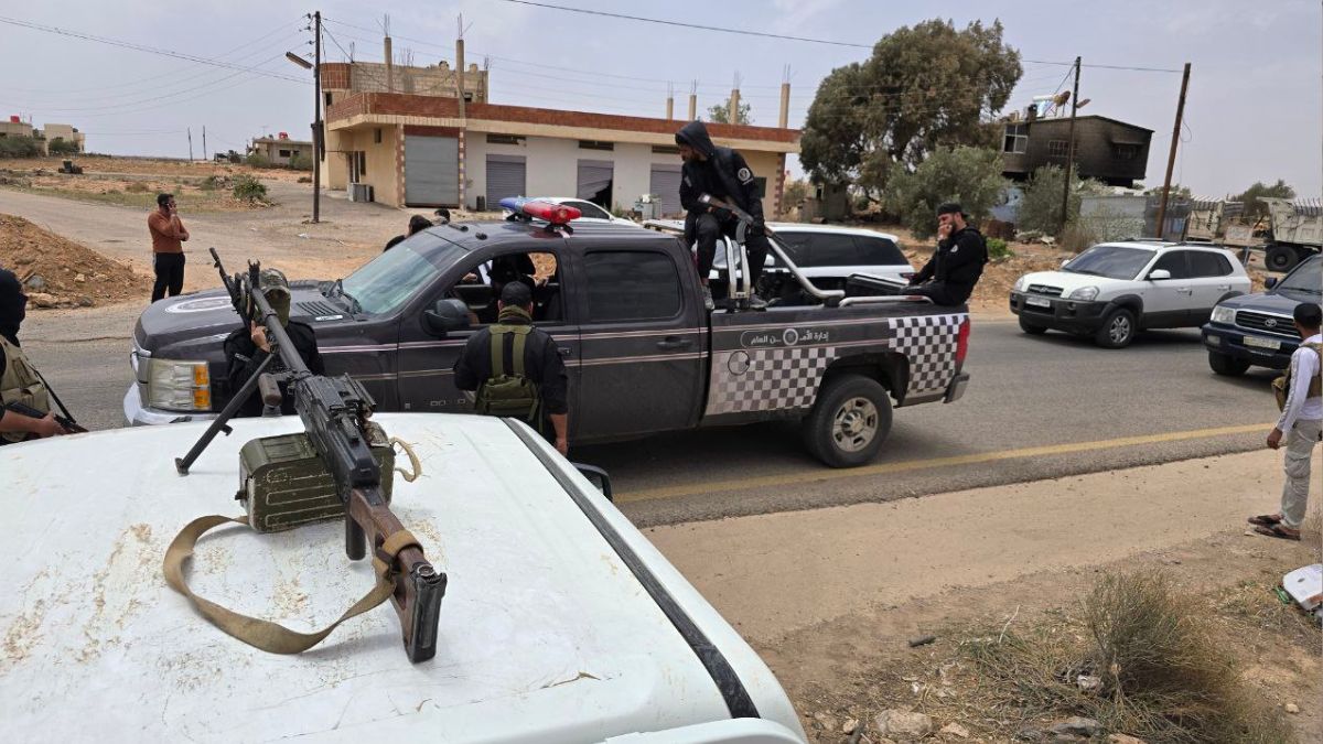 قرية الصورة في الريف الغربي من محافظة السويداء والتي شهدت توترات أمنية أدت لنزوح المدنيين- 1 أيار 2025 (محافظة السويداء/ تلجرام)